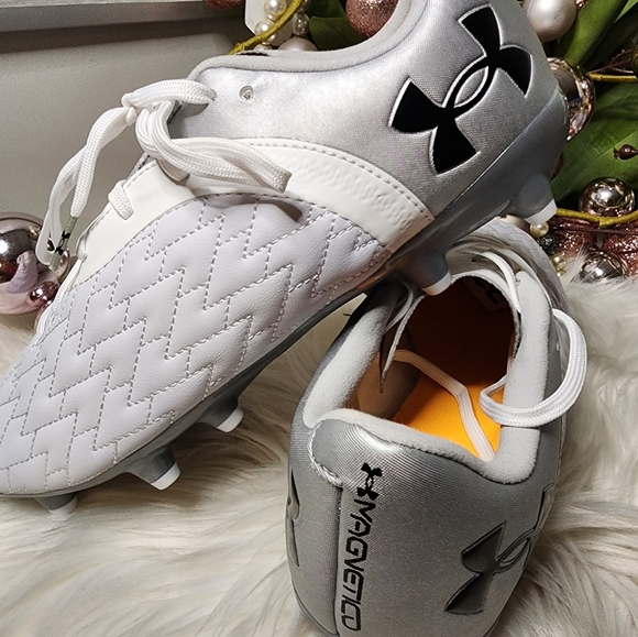 UA Clone Magnetico Premier 2 FG Soccer CleatsMens size brand new - Picture 5 of 10